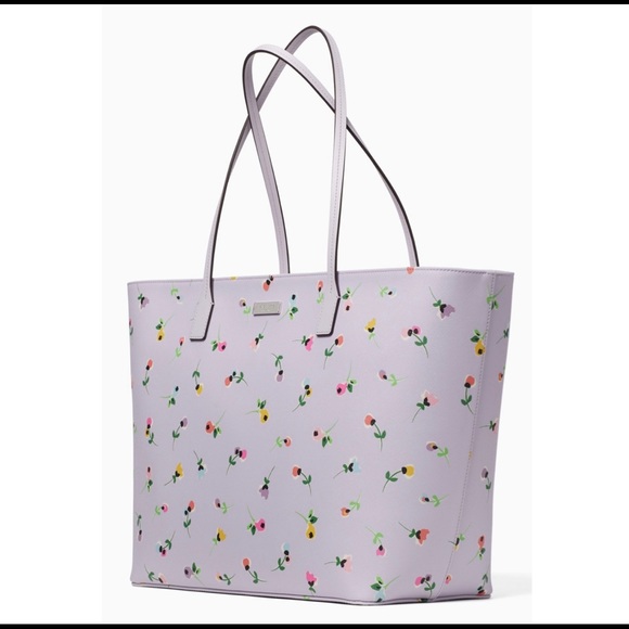 SOLD✨New Kate Spade Tote💋Final Price💋 - Picture 3 of 7